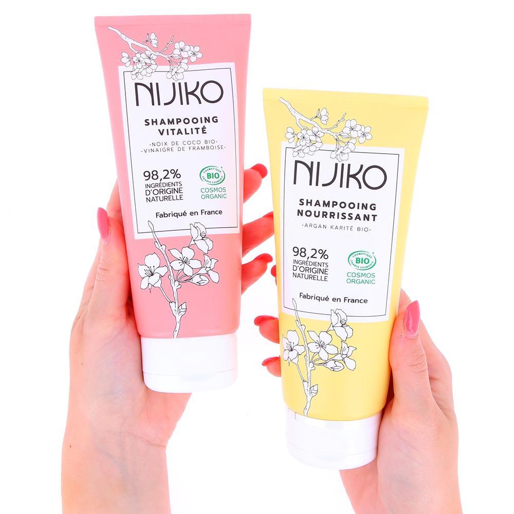 Shampooing Bio – Rafraîchissant – Cheveux Gras – 200 ml 🌿